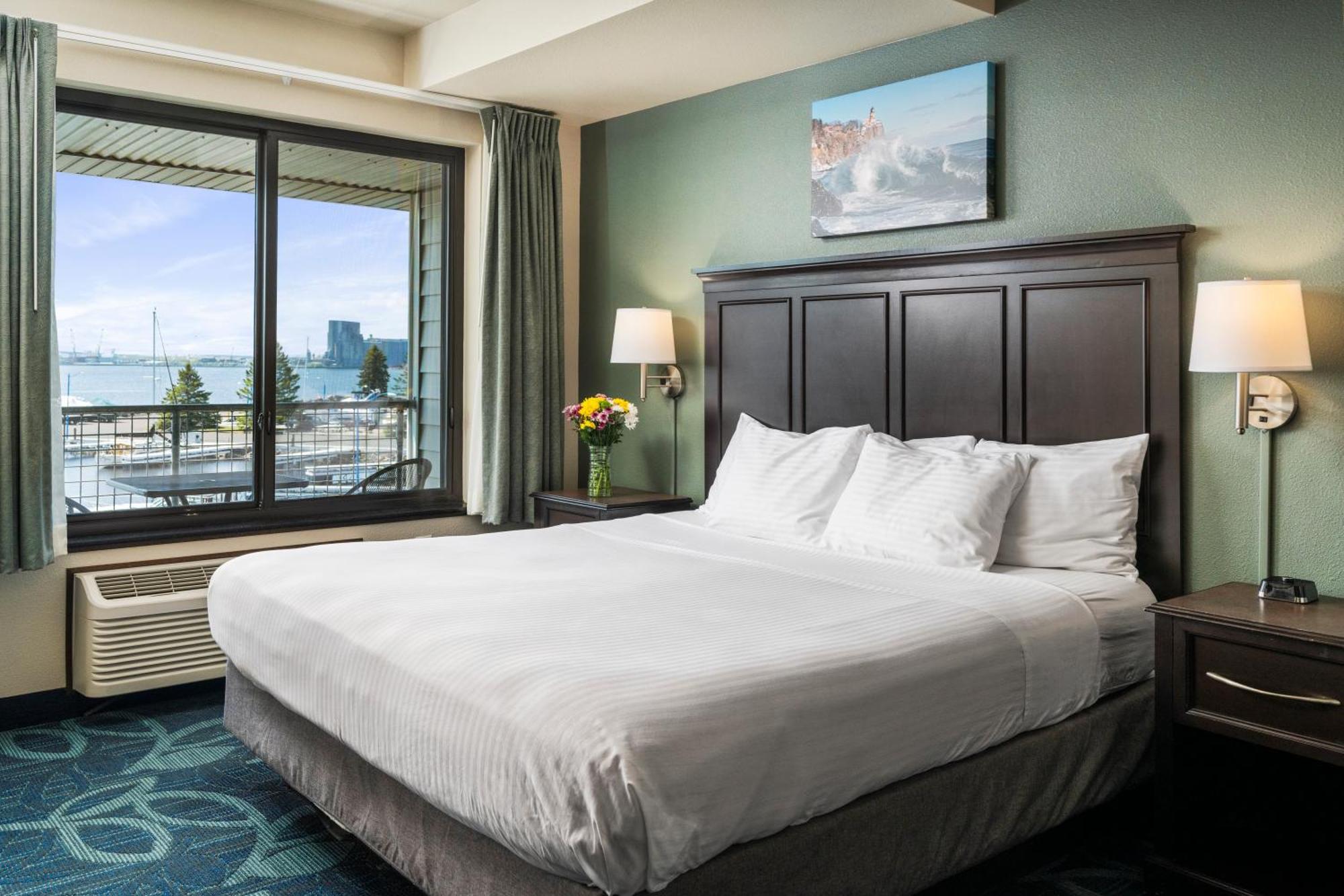 Park Point Marina Inn Дулут Екстер'єр фото