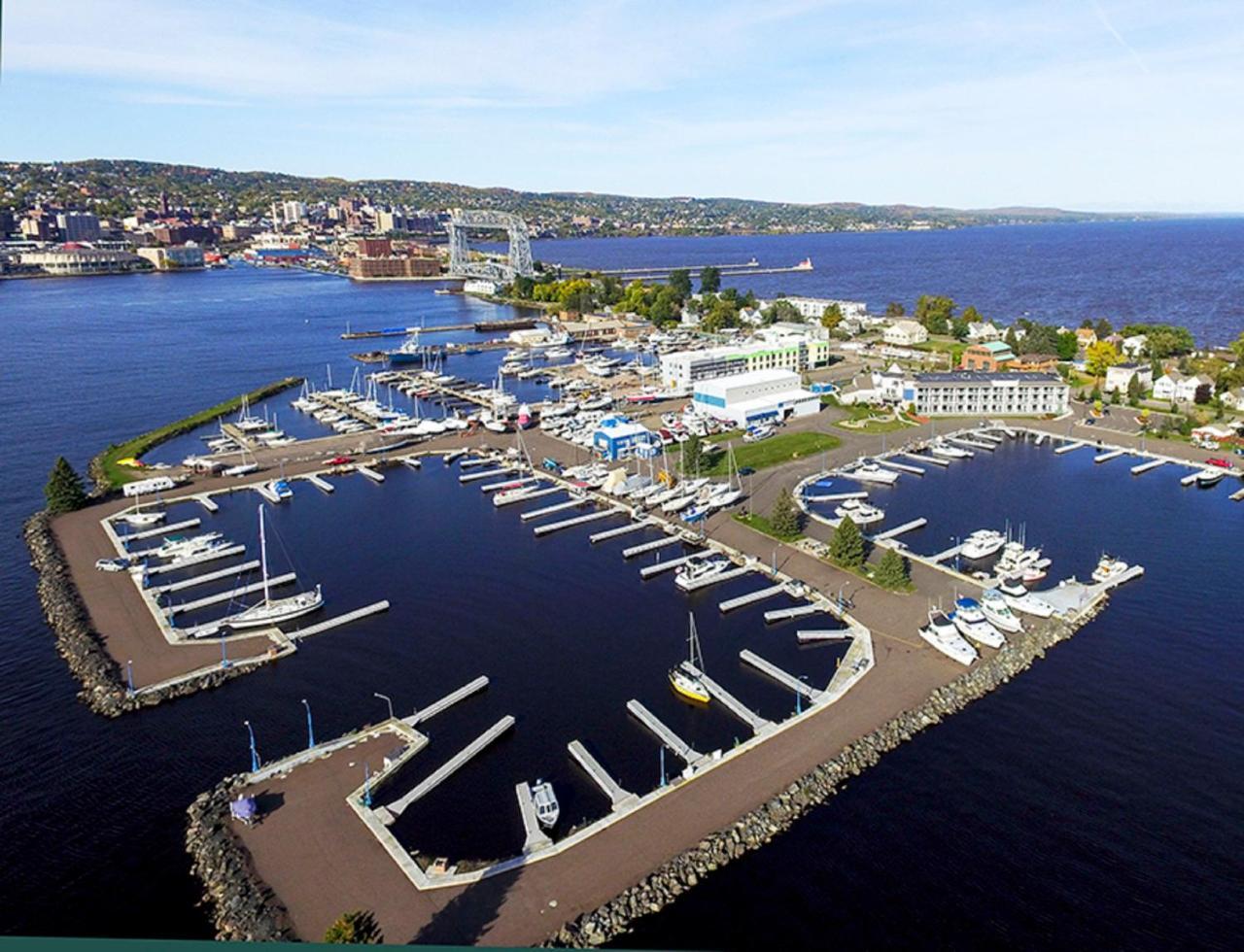 Park Point Marina Inn Дулут Екстер'єр фото
